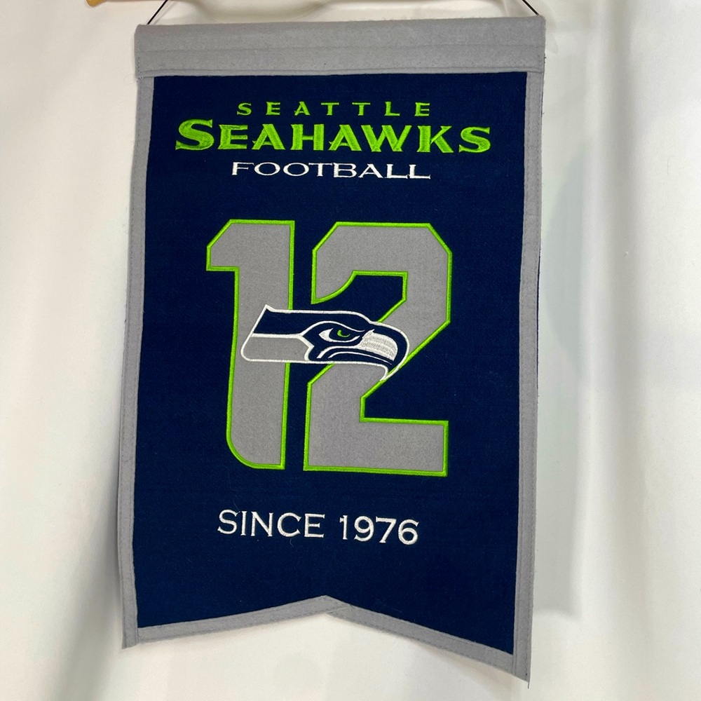 Winning Streak Seattle Seahawks Football Embroidered Wool Blend Banner 14” x 22”